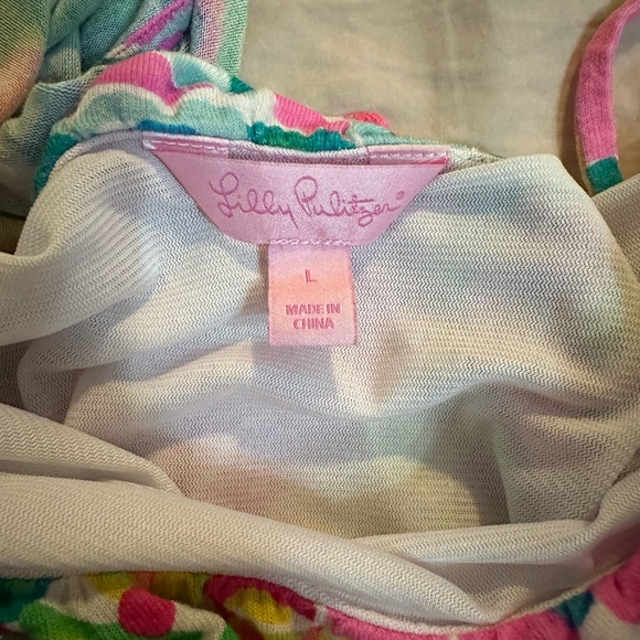 Lilly Pulitzer Women’s Romper, Size Large, GUC - Picture 2 of 4